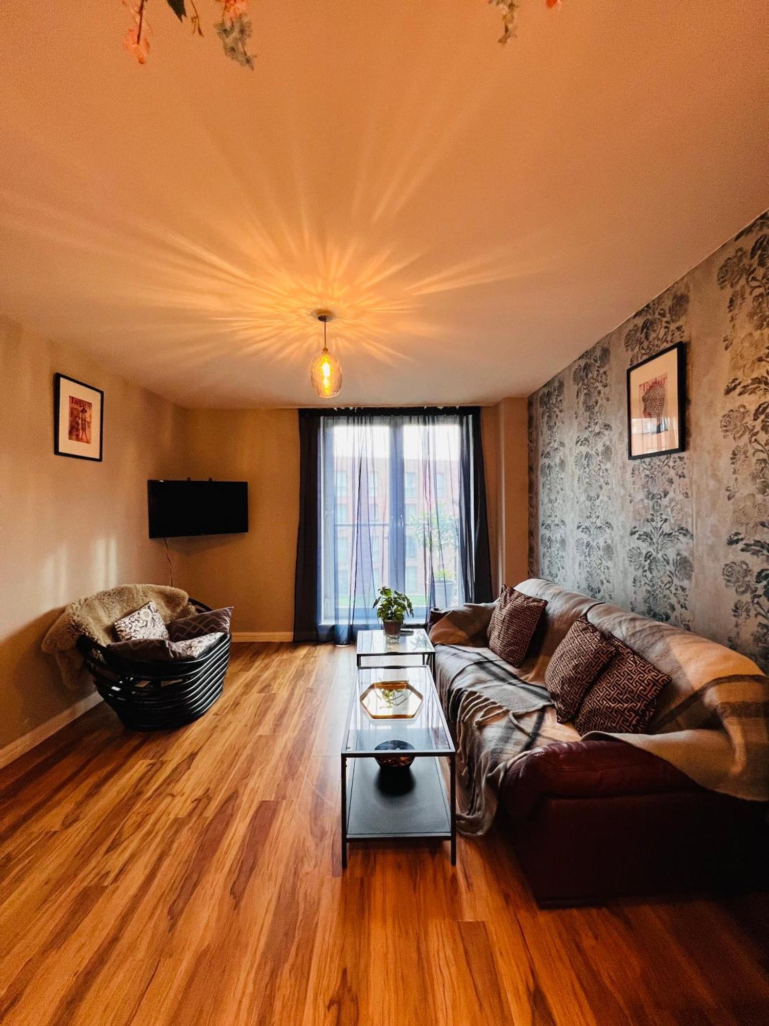 Latitude Chinatown Central Apartment เบอร์มิงแฮม ภายนอก รูปภาพ