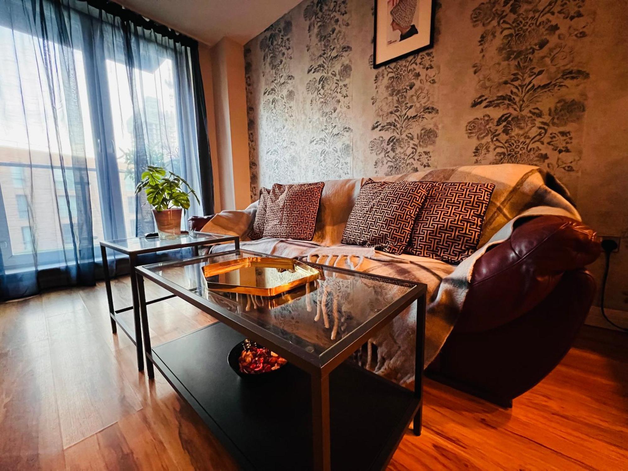 Latitude Chinatown Central Apartment เบอร์มิงแฮม ภายนอก รูปภาพ